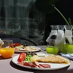 Casablanca - Boutique & Restaurant Hotel Shkodër