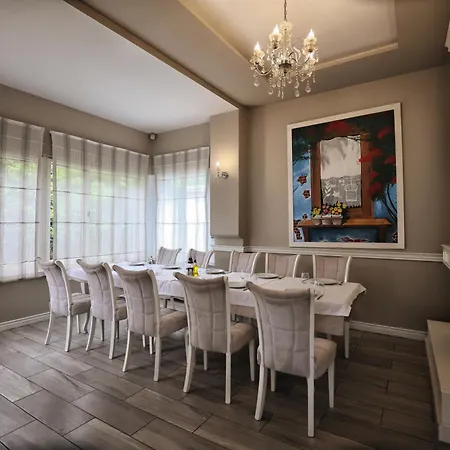 Casablanca - Boutique & Restaurant Shkoder