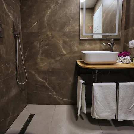 Casablanca - Boutique & Restaurant *