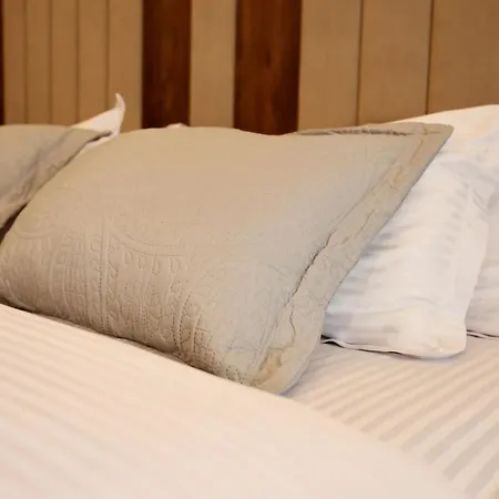 Casablanca - Boutique & Restaurant Otel Shkodër