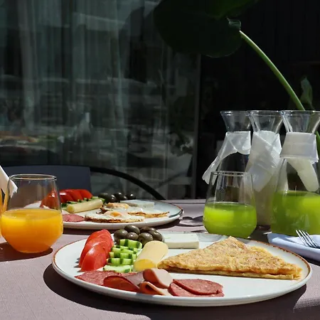 Casablanca - Boutique & Restaurant Hotel Shkoder