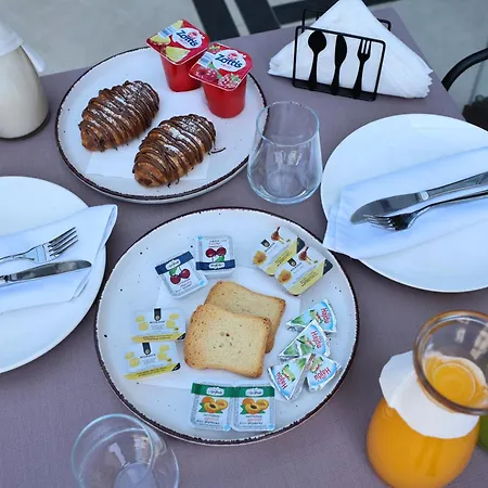 Casablanca - Boutique & Restaurant *