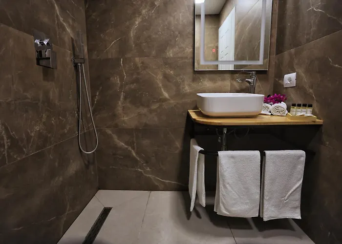 Casablanca - Boutique & Restaurant *